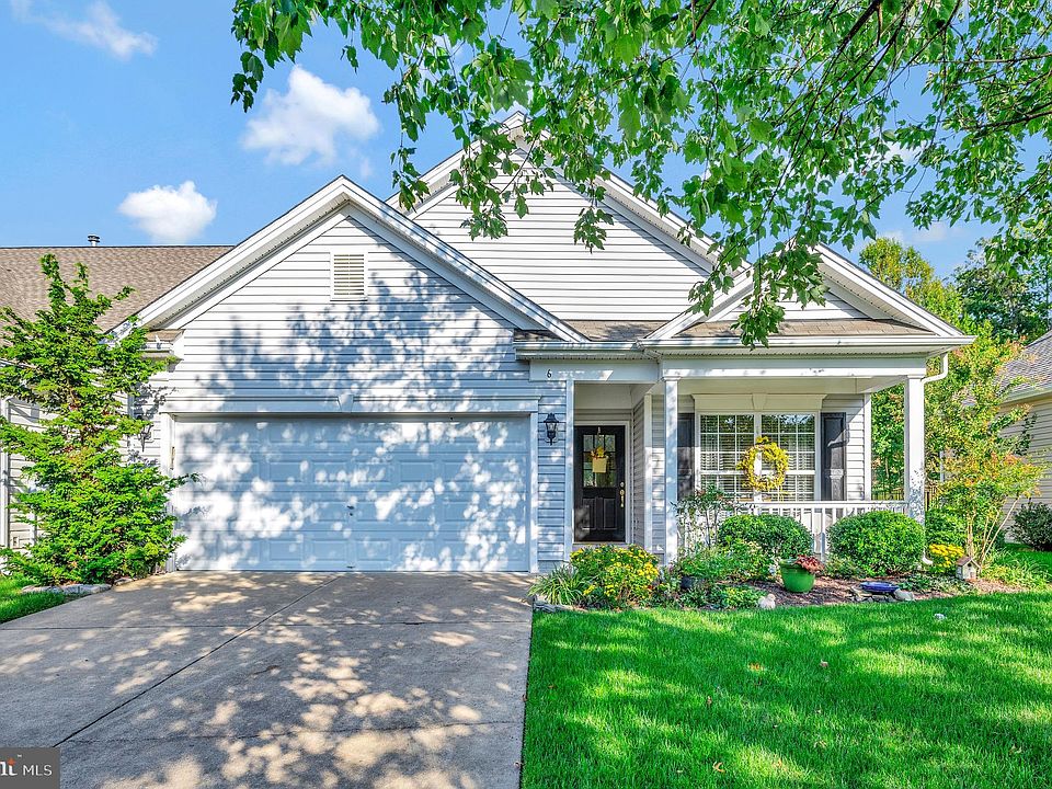 1st image of 6 Harborton Ln