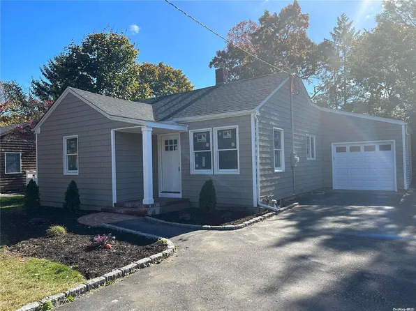 916 Union Street, Bohemia, NY 11716