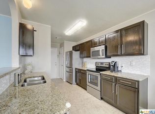 202 Killian Loop, Hutto, TX 78634
