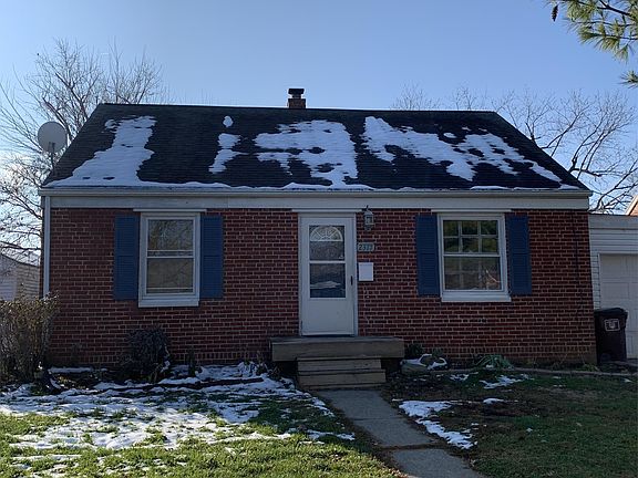 2nd image of 2317 Wales Ave