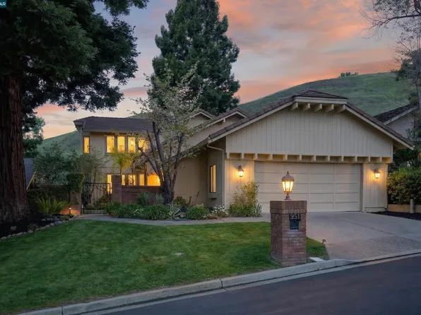 951 Redwood Dr, Danville, CA 94506