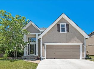 13127 W 137th Ct, Overland Park, KS 66221
