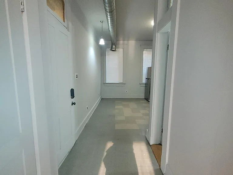1669 Hamer St #1 — Photo 11