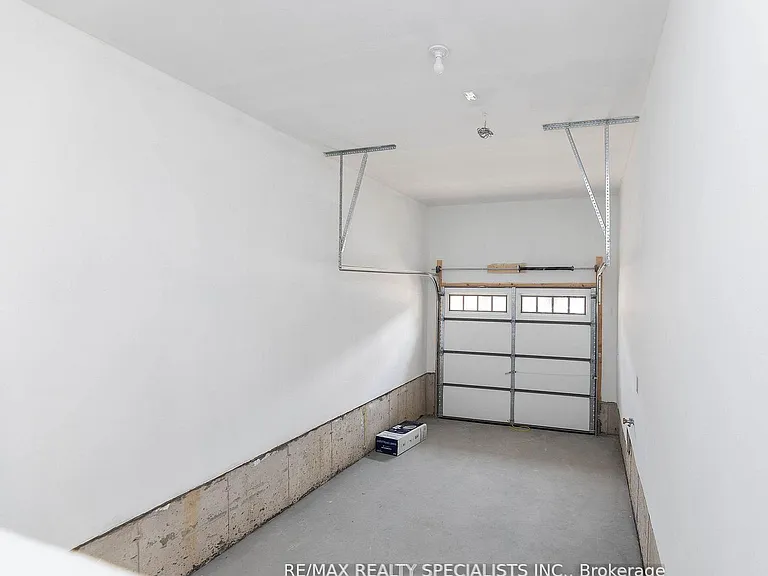 86 Bermondsey Way — Photo 23