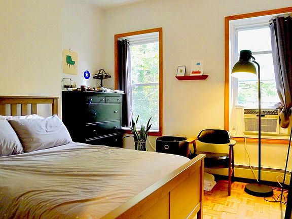2nd image of 129 Atlantic Ave APT 3R