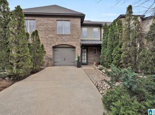 760 Flag Cir, Birmingham, AL 35226