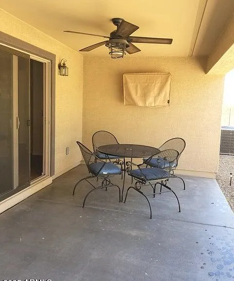 40250 W Green Ct — Photo 14