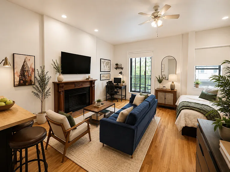 43 W 69th St #3B — Photo 1