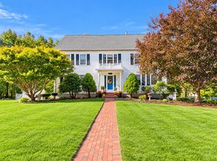 30 Arthurs Pl, Bridgewater, MA 02324