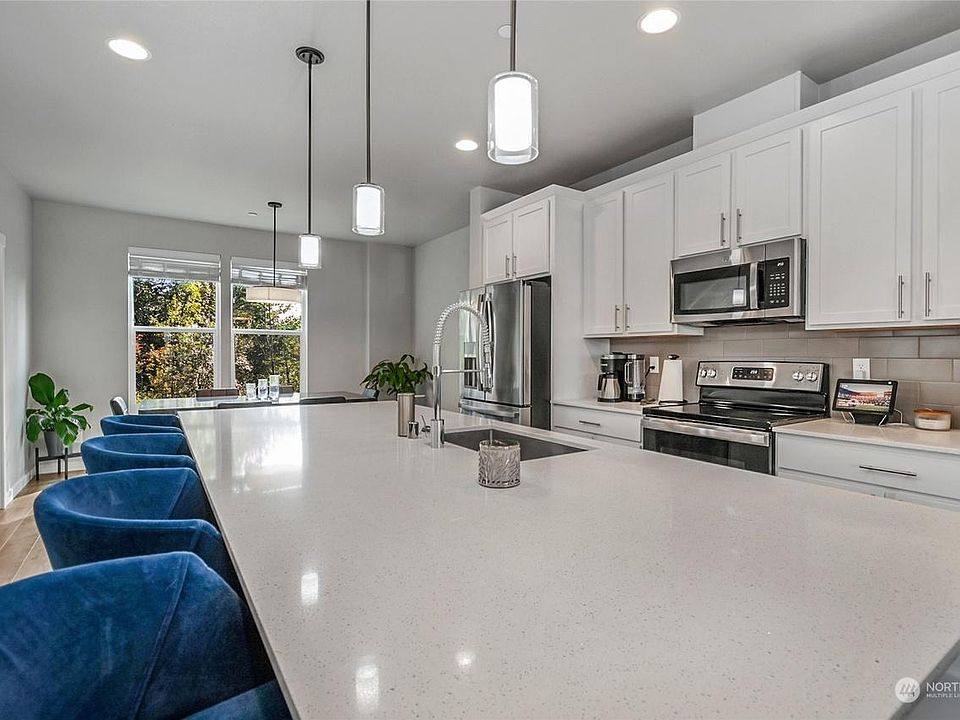 1st image of 13717 Admiralty Way #K1