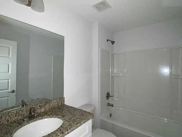 9205 N Elkcam Blvd — Photo 24