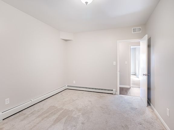 5th image of 2311 E North Ave APT 3