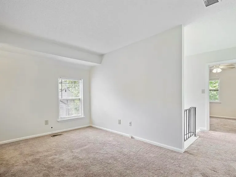 2117 Bucktrout Pl — Photo 12