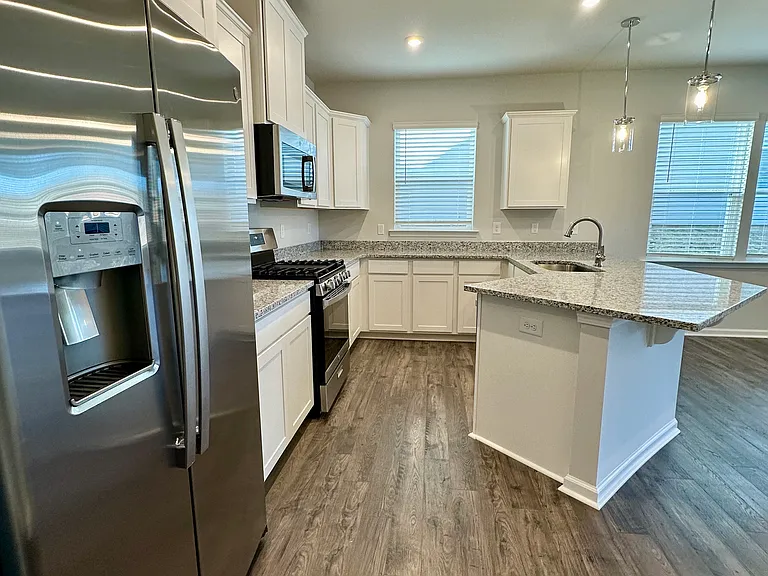 513 Poinsett Bridge Way — Photo 6
