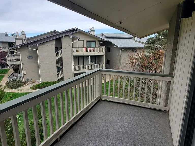 645 Manhattan Pl #307 — Photo 22
