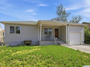 1007 E Harney St, Laramie, WY 82072