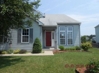 2122 Serenity Ln, Woodstock, IL 60098