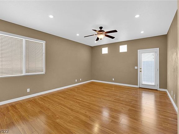4th image of 10472 Beautiful Fruit St