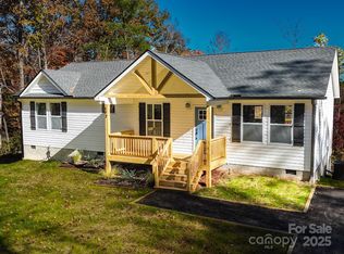 377 Amelia Dr, Marion, NC 28752