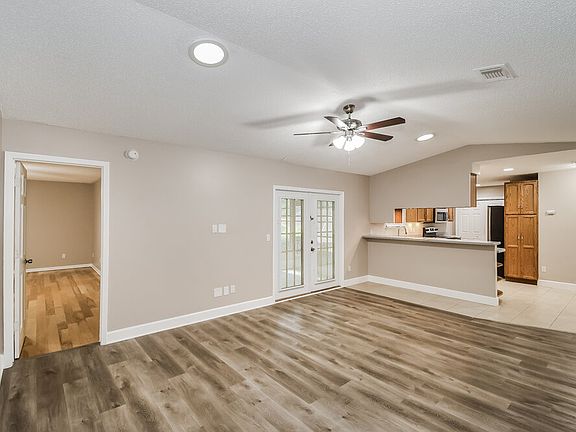3rd image of 5317 Lamar Shaw Ct