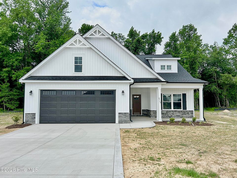 1st image of 3738 Chatsworth Drive