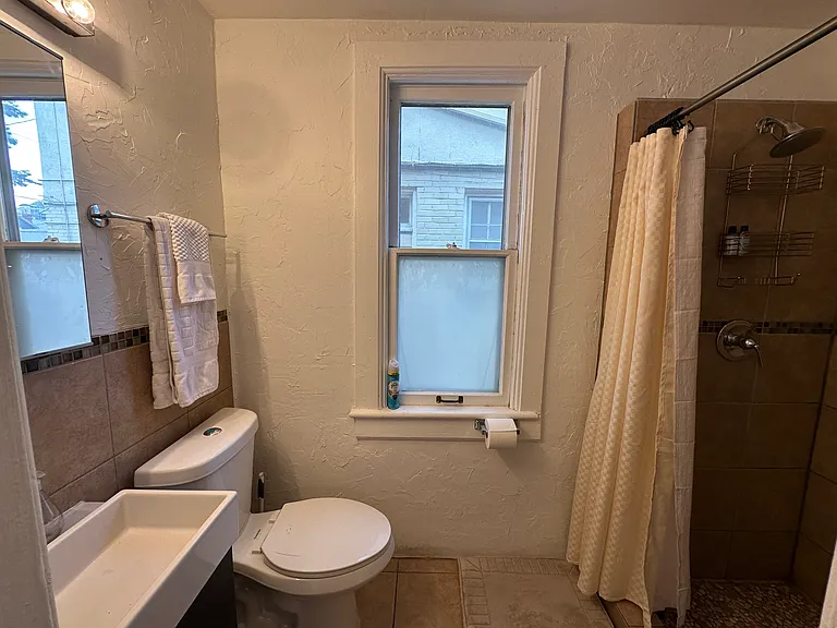 62 Lincoln St #2 — Photo 33