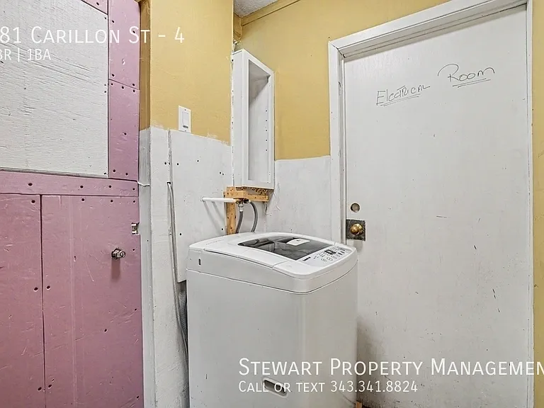 181 Carillon St #4 — Photo 11