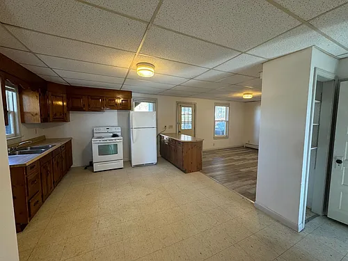 19 Lilac Lane Photo 1