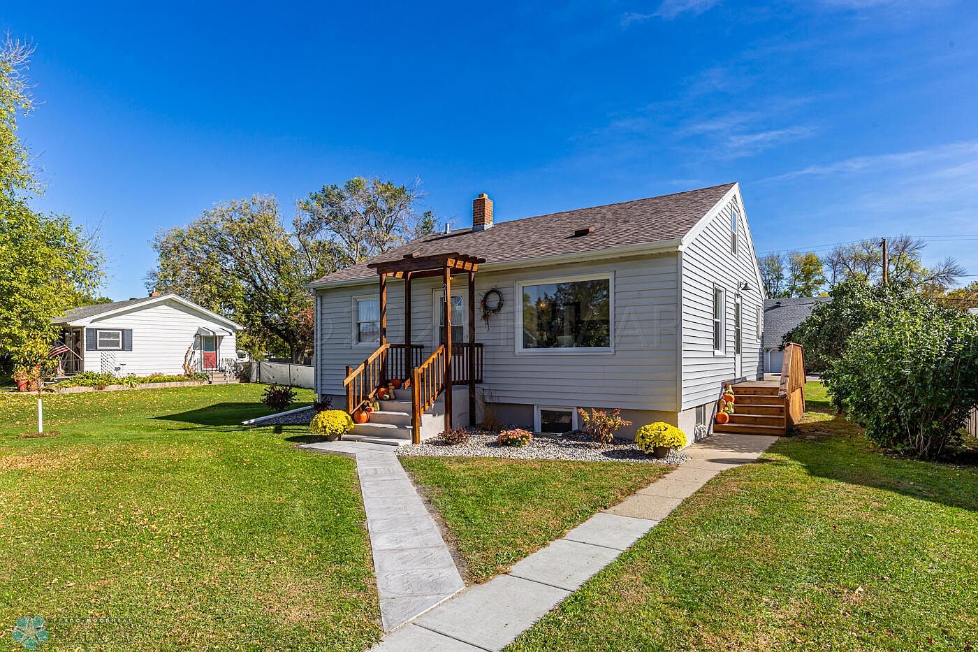 211 2nd St NE, Dilworth, MN 56529 Zillow