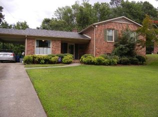 414 Oak Hill Dr, Emporia, VA 23847