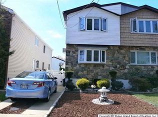 152 Ridgewood Ave, Staten Island, NY 10312