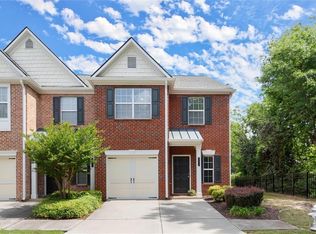 5686 Lawley Dr, Johns Creek, GA 30022