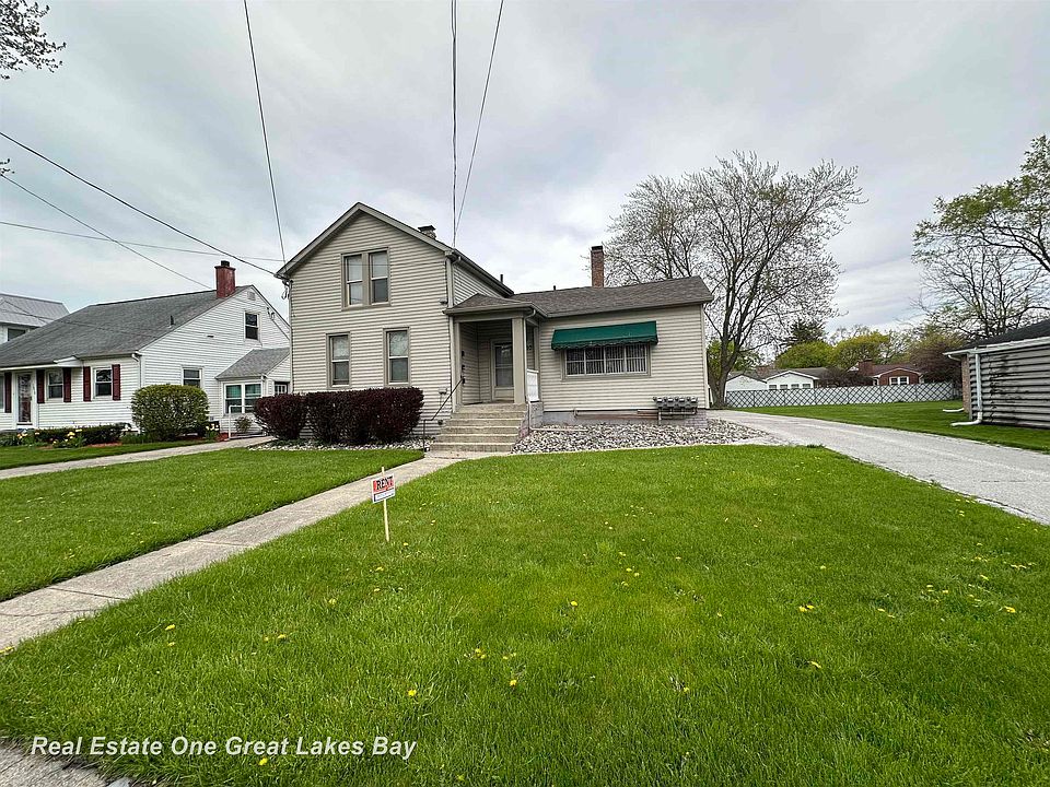 1st image of 1910 Bay St