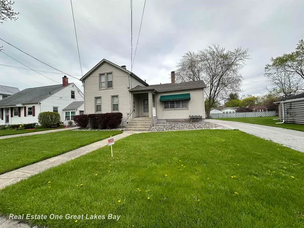 1910 Bay St, Saginaw, MI 48602