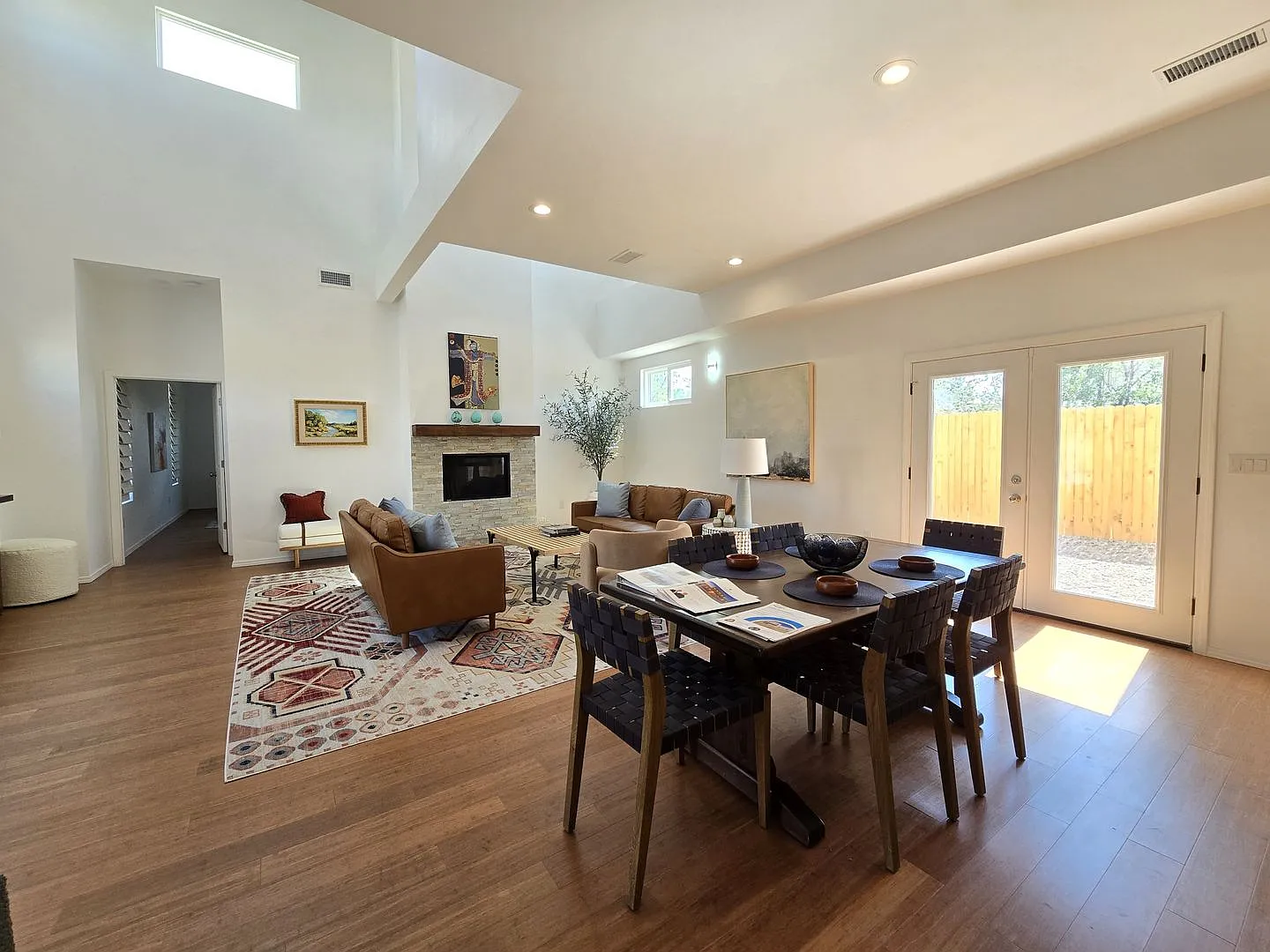 2822 Camino Mendoza - New Construction — Photo 2