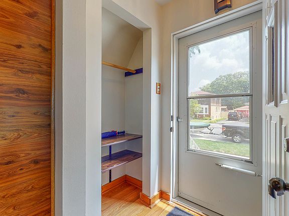 3rd image of 9414 S Tulley Ave