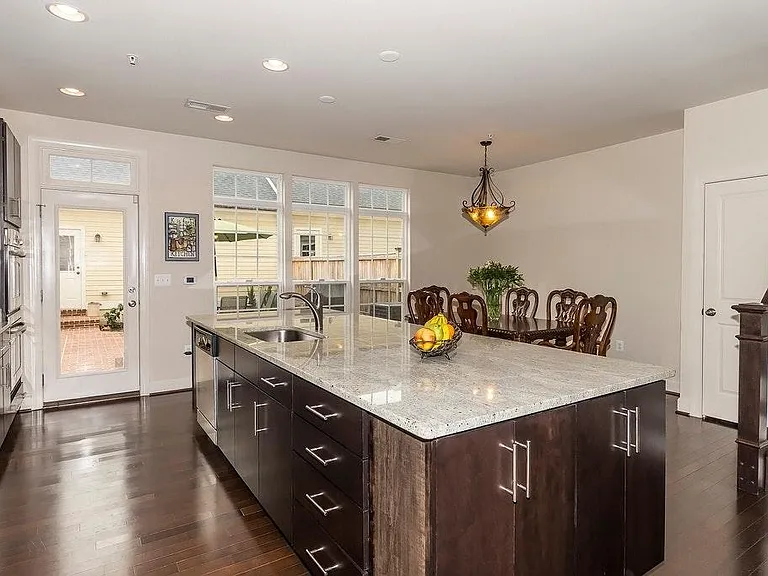 7870 Tilghman St — Photo 20