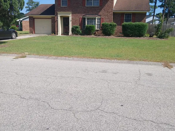 1115 Nan St, Fayetteville, NC 28314