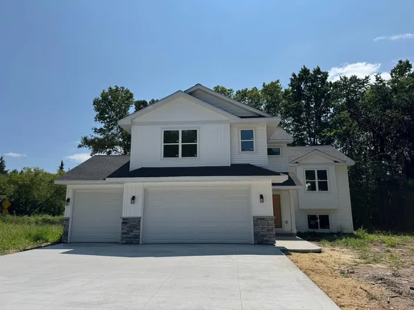 902 Wagner Rd, Menomonie, WI 54751