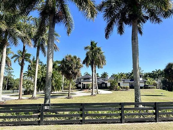 5th image of 6186 Duckweed Road