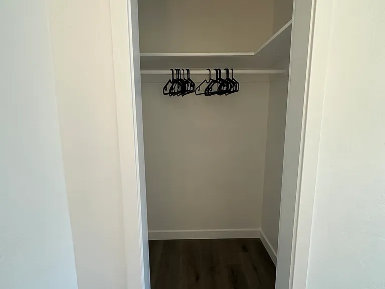 415 E Norton St — Photo 16