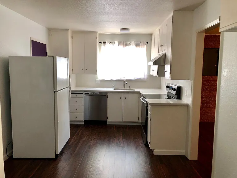 832 San Lucas Ct — Photo 11