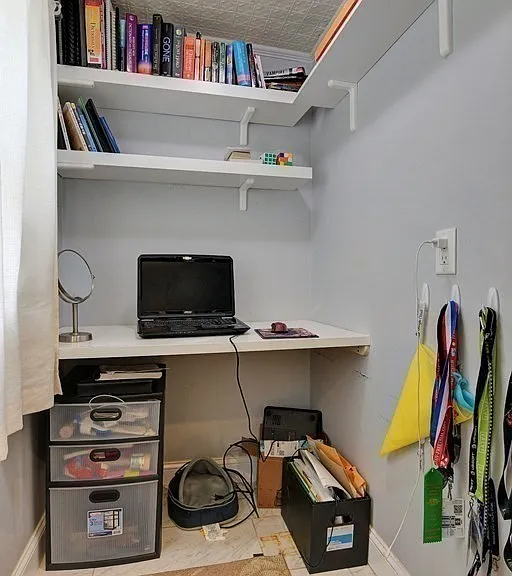 2 Lexington St — Photo 4