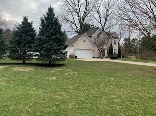 3415 Shakertown Rd, Dayton, OH 45430