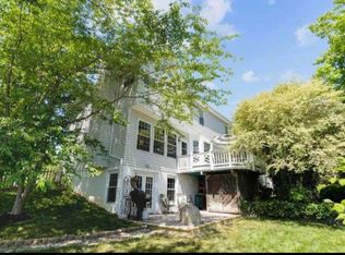 3679 Thomasson Crossing Dr, Triangle, VA 22172