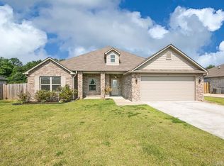 21 N Stonehenge Dr, Cabot, AR 72023