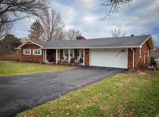 120 Sharon Ln, Flemingsburg, KY 41041