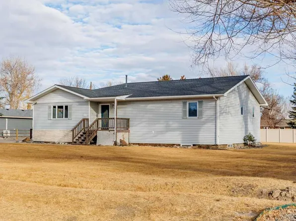 2713 Cougar Ave, Cody, WY 82414