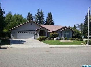 3938 E Paradise Ave, Visalia, CA 93292
