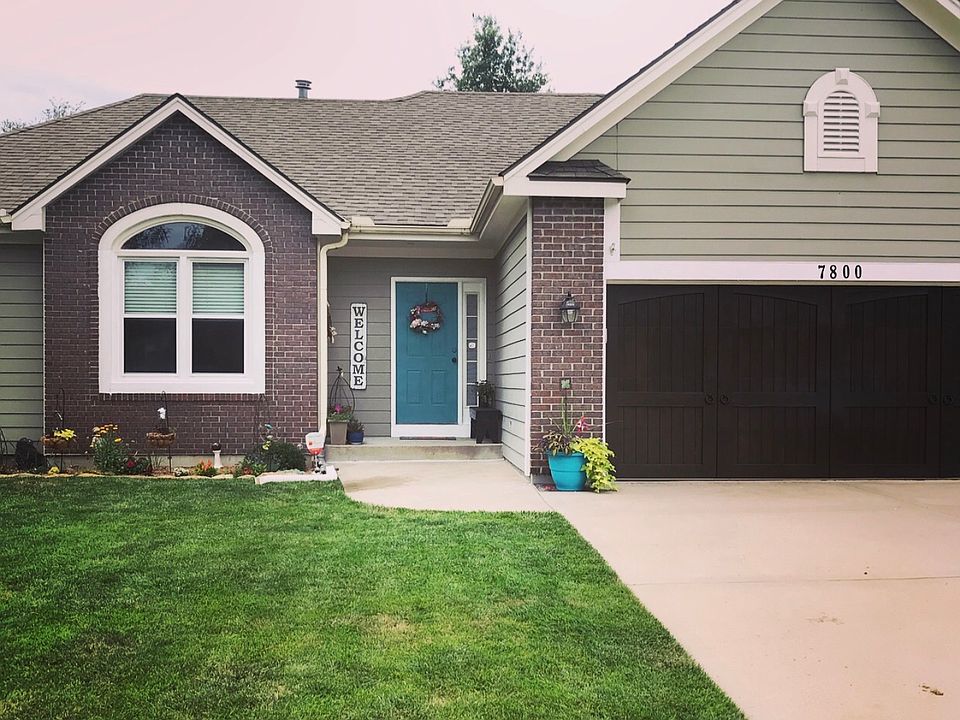 2 car garage 